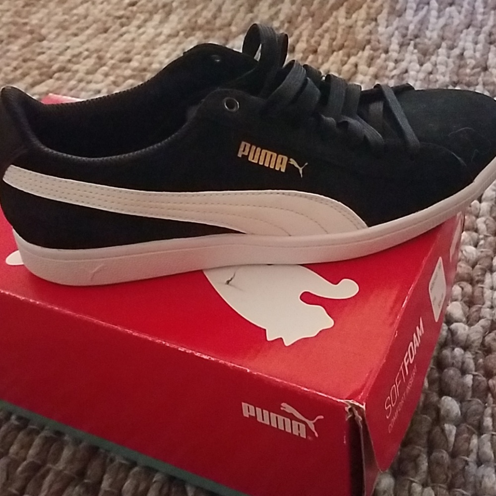 Puma Black-white soft foam sneakers